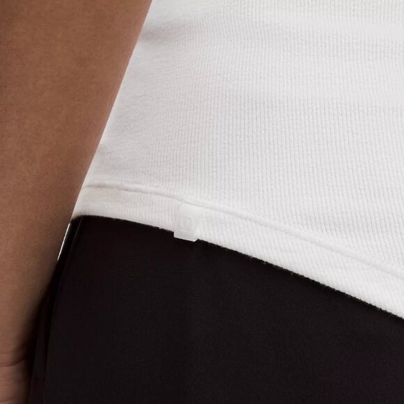 NWT! Lululemon 'Hold Tight' Short-Sleeve Shirt White Size 6 SOLD OUT - Picture 5 of 5